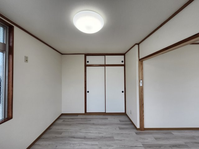 高良アパートＡ棟の洋室