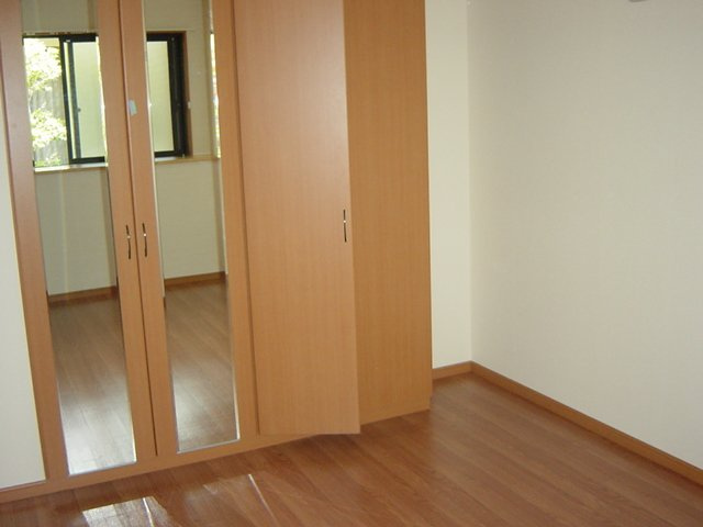 コンフォルト　スクエアの内装|洋室