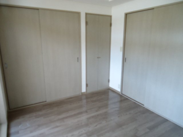 ひまわりハイツの内装|洋室