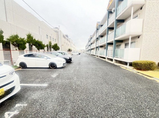 【駐車場】 | 雅マンション