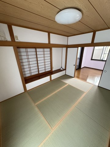 岩出市川尻・中古戸建・54671の和室