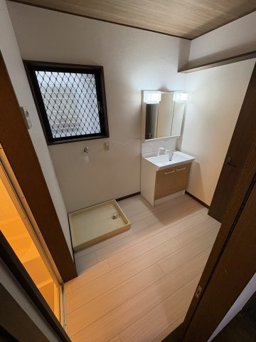 岩出市川尻・中古戸建・54671の洗面所