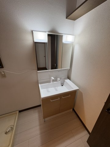 岩出市川尻・中古戸建・54671の洗面所