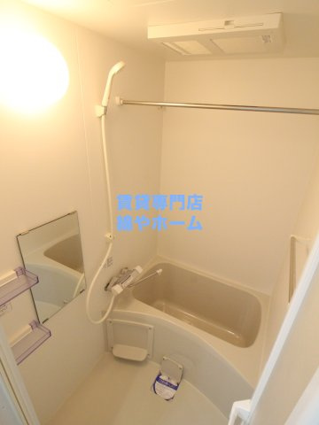 Ｋ－フロント今宮１番館の浴室|日々の疲れを癒すお風呂付です