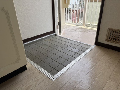 【玄関】 | パールハイツ