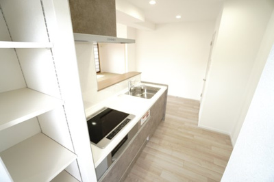 【キッチン】 | 【上質リフォーム】Jcity古市駅前 | 室内（2025年5月17日12：00頃）撮影