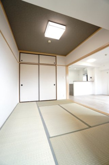 【和室】 | 【上質リフォーム】Jcity古市駅前 | 室内（2025年5月17日12：00頃）撮影