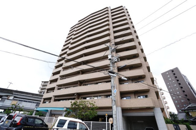 【外観】 | 【上質リフォーム】Jcity古市駅前 | 現地（2025年5月17日12：00頃）撮影