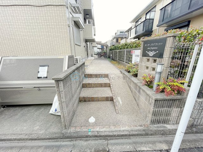 【エントランス】 | カーサフラグランツァ【名古屋市賃貸・カードキー】