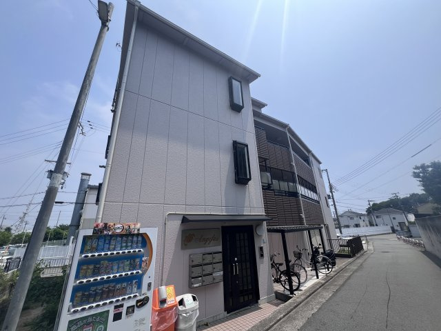 アンジェラスの外観