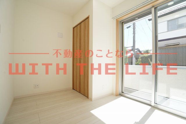 Aimer （エメ）花畑南【キャッシュバック対象物件】の洋室|スタンダードな洋室です