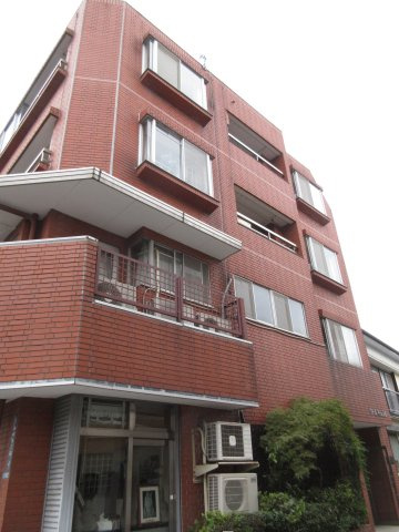 リトルキャッスルの外観