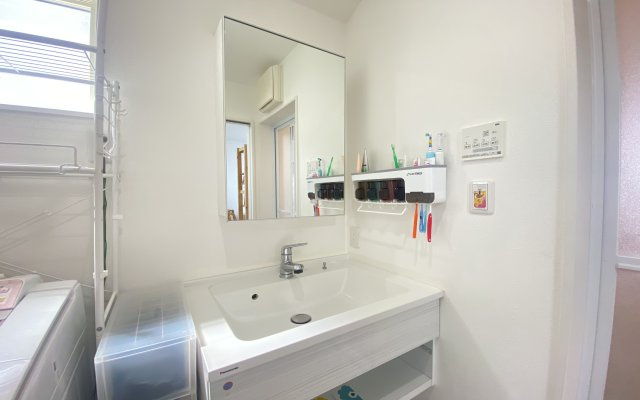 鎌倉に住みたい人お問い合わせお待ちしておりますの独立洗面台|スッキリとした洗面台がシンプルでおしゃれな印象です。