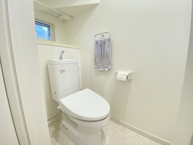 鎌倉に住みたい人お問い合わせお待ちしておりますのトイレ|清潔感のあるトイレです。