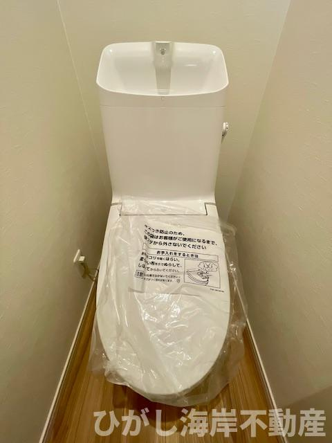 茅ヶ崎市小和田　新築戸建　全2棟のトイレ|洗浄機能付きお手洗い