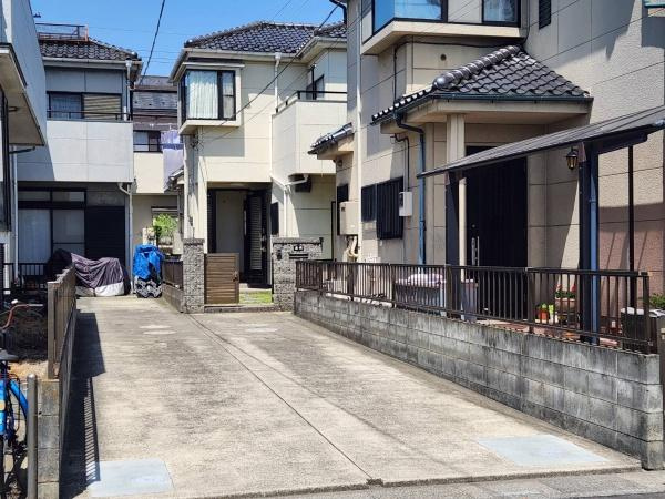 加須中古戸建リフォームの駐車場