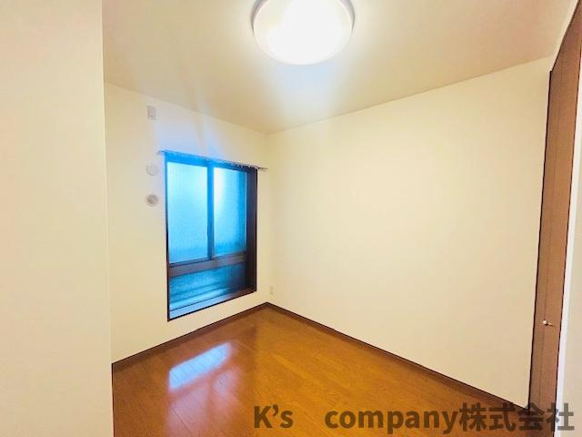 ◎茅ヶ崎市本村２丁目　レクセルマンション茅ヶ崎の子供部屋|北側の洋室☆子供部屋にも使えます♪