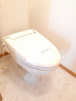 【トイレ】 | セゾン　ブローテＢ | 清潔感のあるトイレです