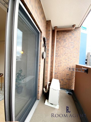 プレサンス千種駅前ネオステージのバルコニー