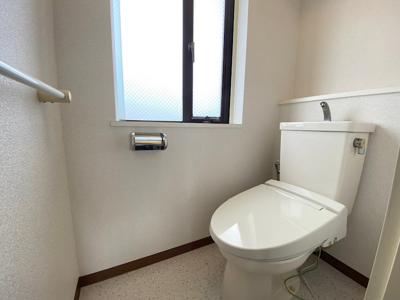 ベルカンポ宝津のトイレ|シンプルで使いやすいトイレです