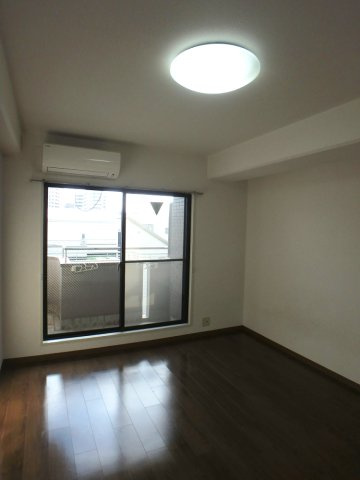 ベルカンポ宝津の洋室|きれいな洋室です