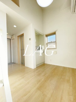 【居間・リビング】 | マルケサス立川 | 洋室のお部屋です。