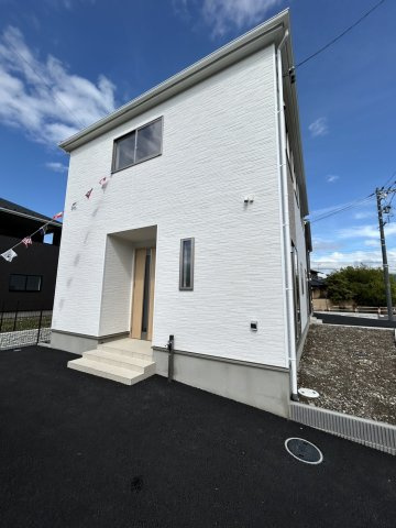 長野市川合新田の外観