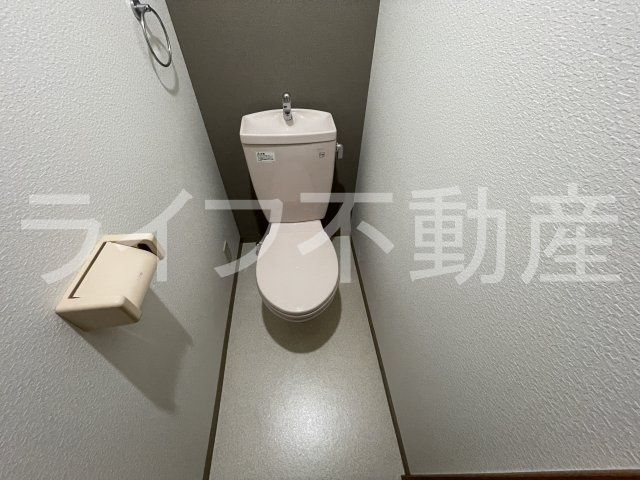 ル・メルシェのトイレ|落ち着いたトイレです