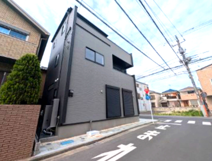 新築戸建　江戸川区南小岩4丁目　４LDK　23.47坪　完成済の前面道路含む現地写真