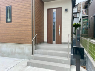 【エントランス】 | 即日のご見学も可能です。お気軽に0476-37-3888までお問合せ下さい。