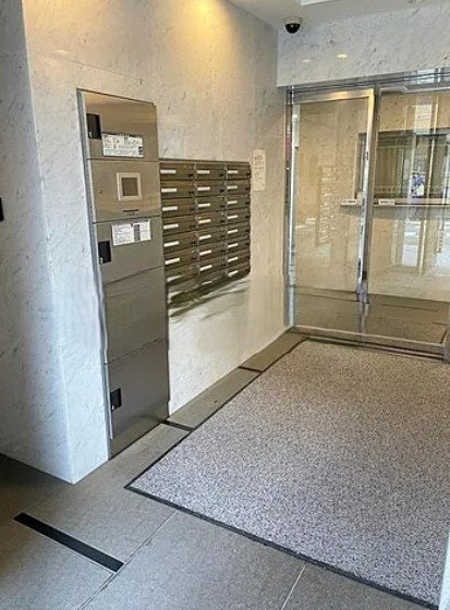 リフレックスナカネⅡのロビー