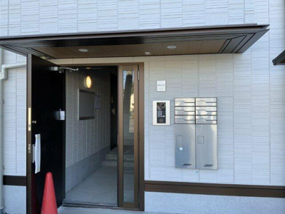 【エントランス】 | メルヴェーユイイダ芝原