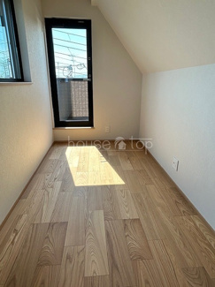 【洋室】 | 西宮市小曽根三丁目　新築戸建