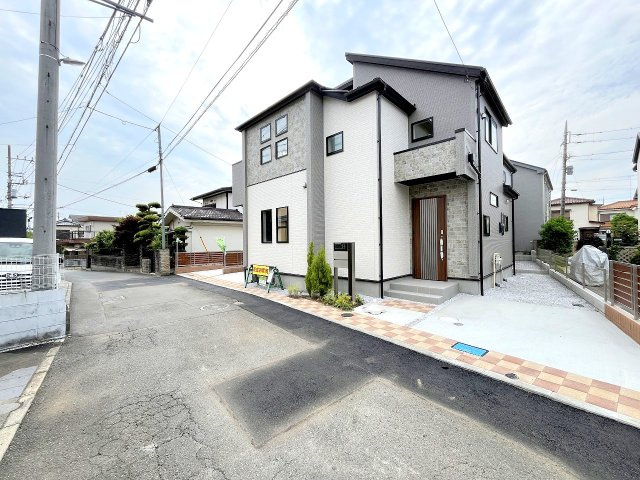 昭島市緑町3丁目全2棟 新築分譲の前面道路含む現地写真