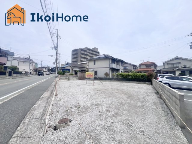 明石市太寺2丁目　土地の前面道路含む現地写真|●資料・カタログのご請求無料●　人丸小学校までは徒歩8分、大蔵中学校までは徒歩9分。