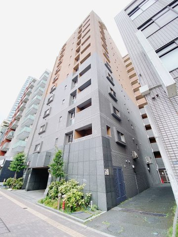 パレステュディオ新宿パークサイドの外観