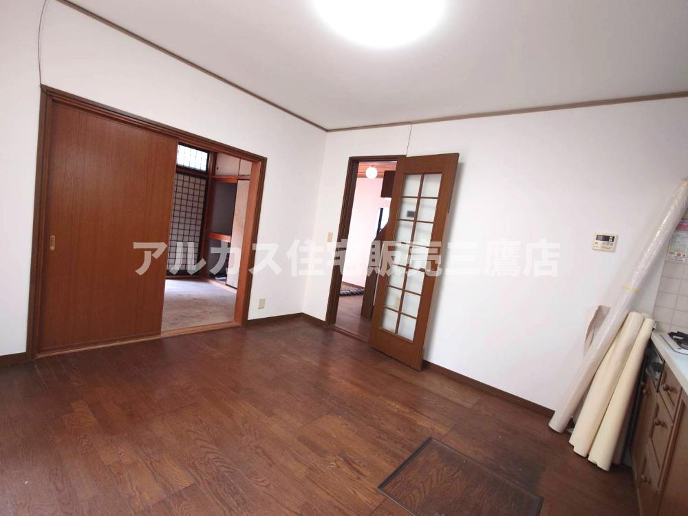 武蔵野市境南町５丁目 中古戸建 中央線 武蔵境駅の居間・リビング