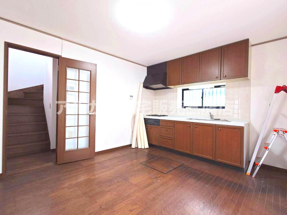 武蔵野市境南町５丁目 中古戸建 中央線 武蔵境駅の居間・リビング