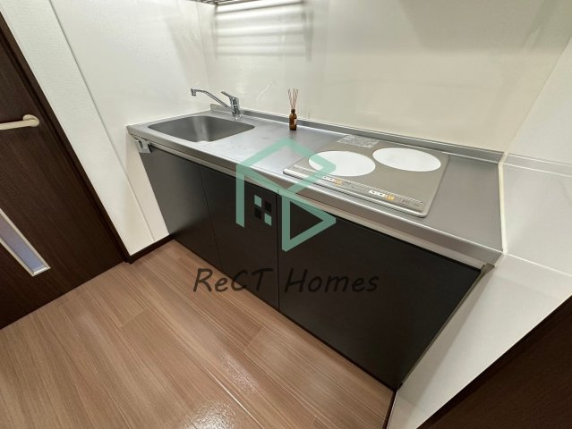 丸萬三番菅のキッチン