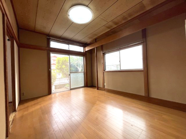 熊取町希望が丘4丁目　中古戸建の洋室