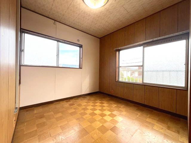 熊取町希望が丘4丁目　中古戸建の洋室