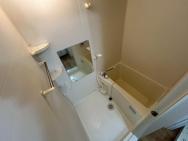 ペルル芦屋の浴室