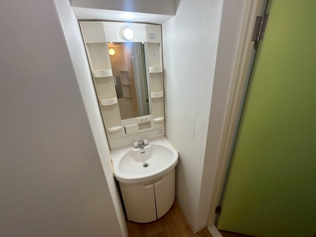 ペルル芦屋の洗面所