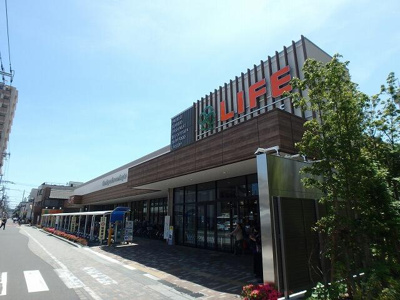 【周辺】 | SK.シャルム | ライフ蕨駅前店まで328m