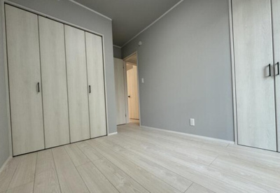 【洋室】 | 【再生住宅】甲府市池田1丁目 | きれいな洋室です