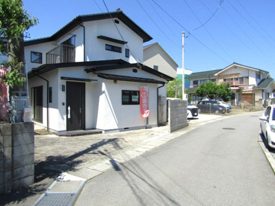 【前面道路含む現地写真】 | 【再生住宅】甲府市池田1丁目 | 前面道路含む現地写真です