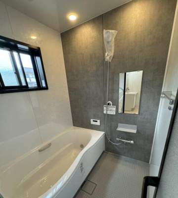 【浴室】 | 【再生住宅】甲府市池田1丁目 | 日々の疲れを癒すお風呂付です