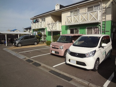 【駐車場】 | ガーデンハイツ