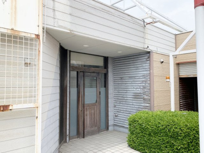 【エントランス】 | 夢広場テナント