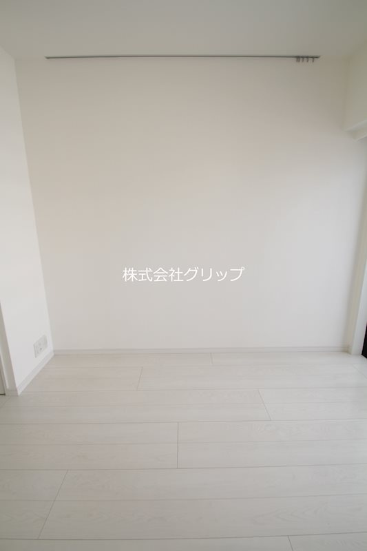 Le'a横濱東口弐番館の洋室